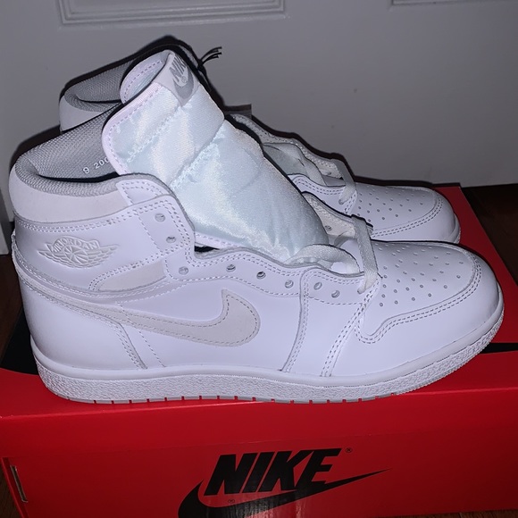 Nike Air Jordan 1 “HI 85” - Picture 3 of 9